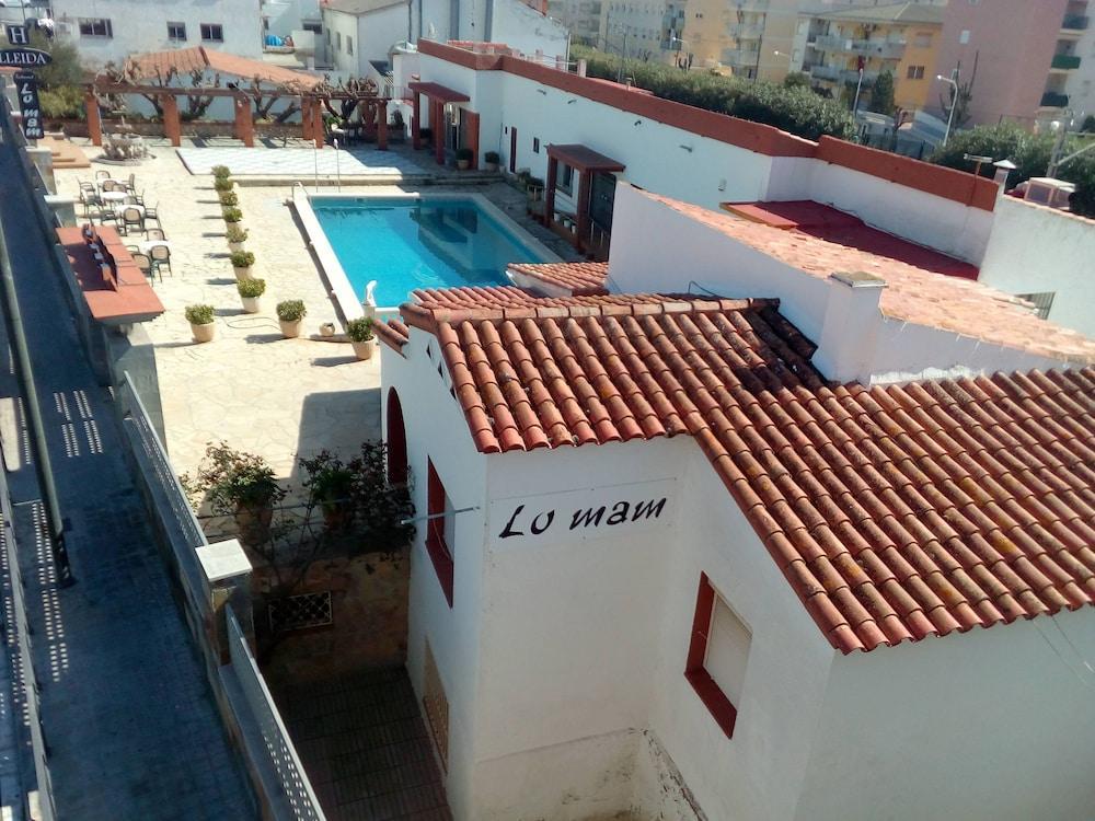 Hostal Lleida Calafell Luaran gambar